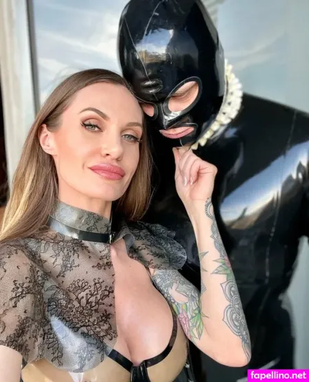 Goddessstellasol 1 OnlyFans Thumbnail #X80WOWDoix
