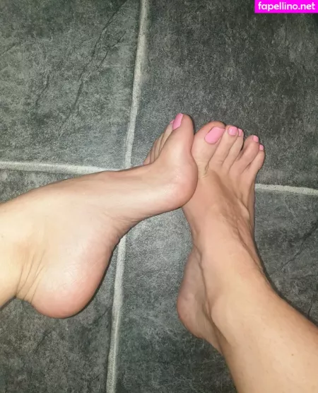 Goddesssuzie26 OnlyFans Thumbnail #DiXhaYF8vj