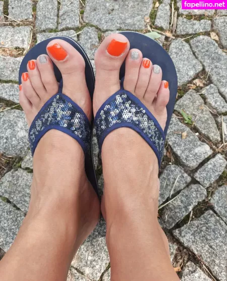 Goddesstessaprag OnlyFans Thumbnail #2HFCAI6krQ