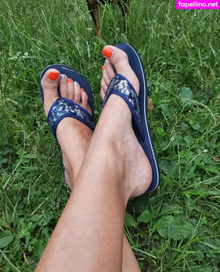 Goddesstessaprag OnlyFans Thumbnail #2oHessgQ1I