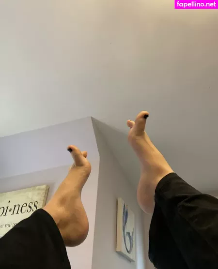 Goddessvalentinaaa OnlyFans Thumbnail #8l6JAT54ER