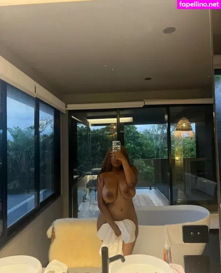 Goddessvenusx 1 OnlyFans Thumbnail #0PI8XFkJue