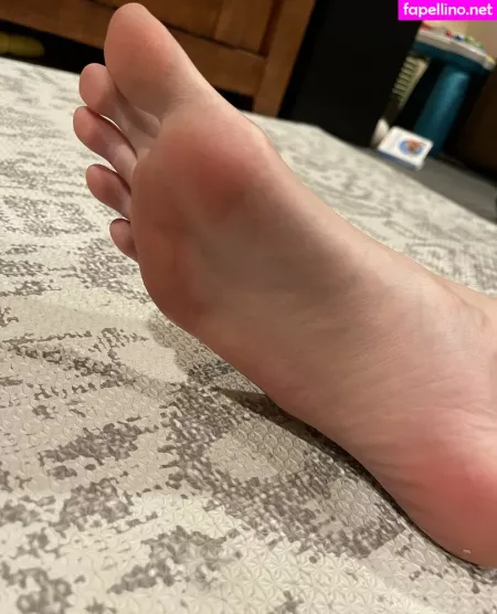 Goddesszeldafeet11 OnlyFans Thumbnail #Hd02JRTNcm