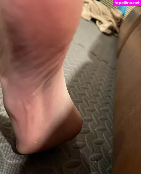 Goddesszeldafeet11 OnlyFans Thumbnail #qUDaQ3n6xe