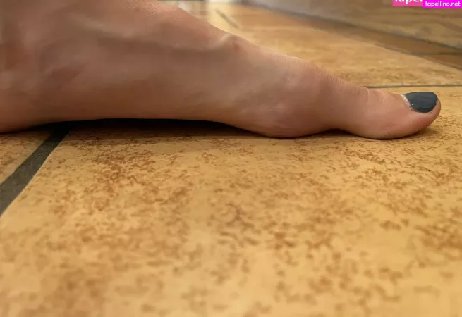 Goddesszeldafeet11 OnlyFans Thumbnail #xybmdkaNWz