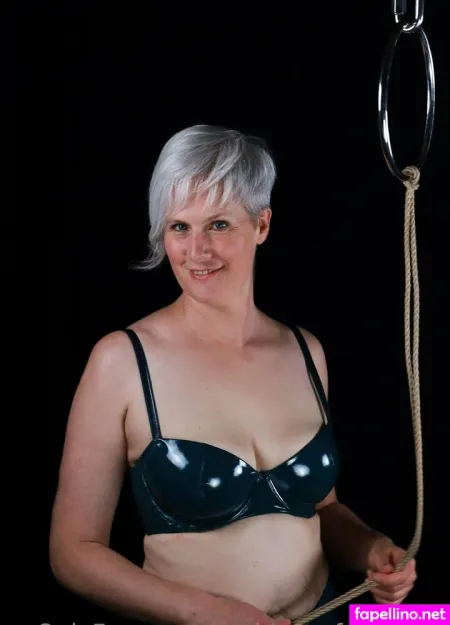 Goddexxofpleasure OnlyFans Thumbnail #DlmcL9jumZ