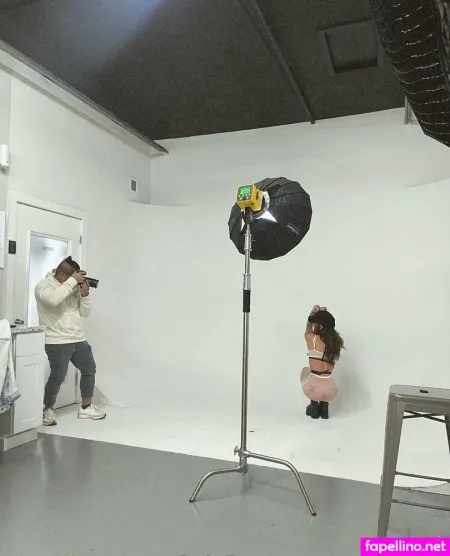 Goesbybrit OnlyFans Thumbnail #EmEba5J3I8