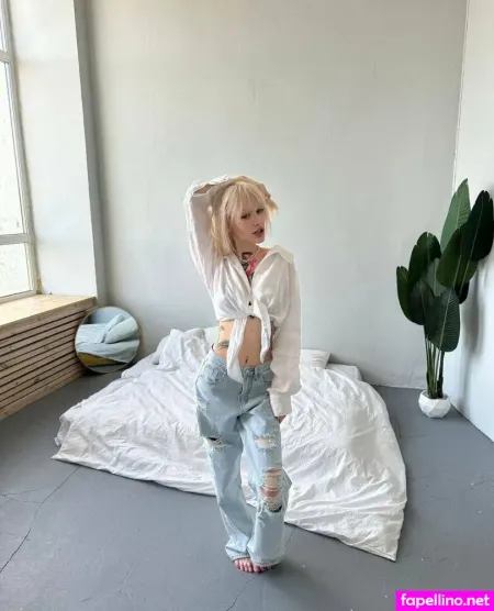 Golden Alinee OnlyFans Thumbnail #mXHQYrHo1J