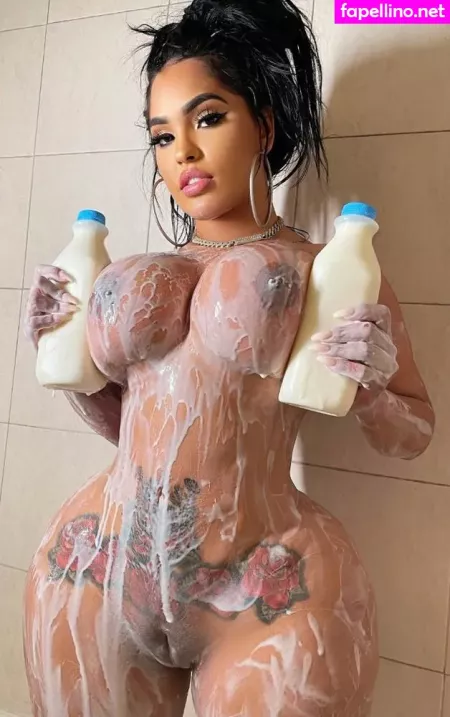 Golden Doll OnlyFans Thumbnail #baWtbVP2hH