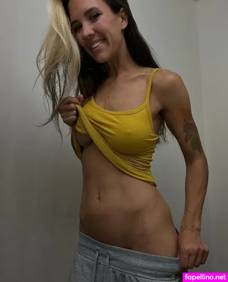 Goldenalexis OnlyFans Thumbnail #UoxpDRgWek