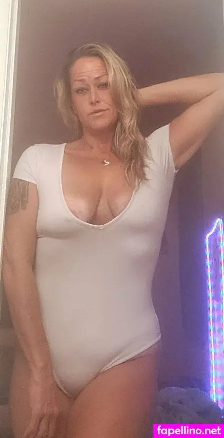 Goldenamazon OnlyFans Thumbnail #QGUZor0j0Y