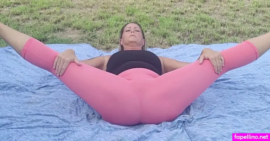 Goldenamazon OnlyFans Thumbnail #x1fZ0kXbgj