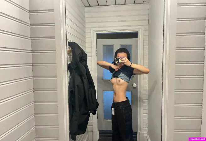 Goldenbunbunx OnlyFans Thumbnail #Rb6TyVBoOs