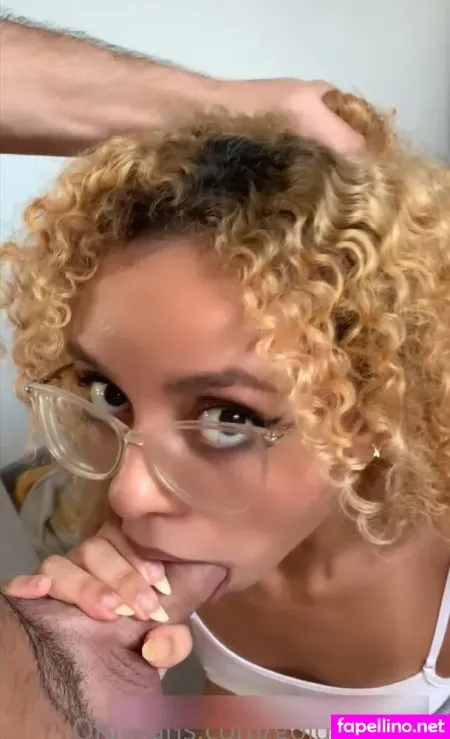 Goldencurls OnlyFans Thumbnail #MmWTffvn2X