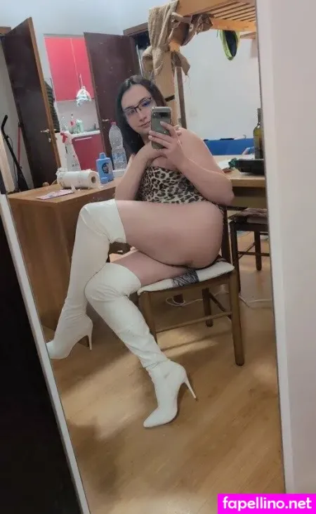 Goldenfool OnlyFans Thumbnail #ibe6sZz7Dh