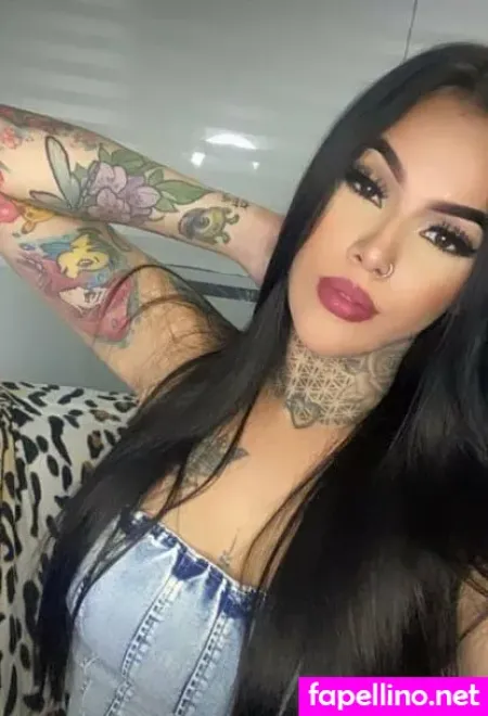 Goldenlloly OnlyFans Thumbnail #th1pRSbuEr