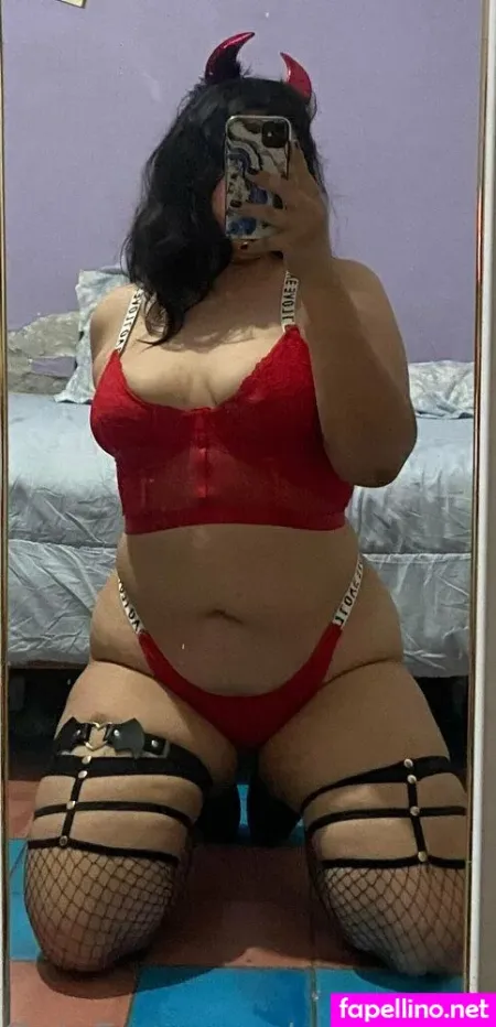 Goldenm33 OnlyFans Thumbnail #FAJ1Zmy3Ja
