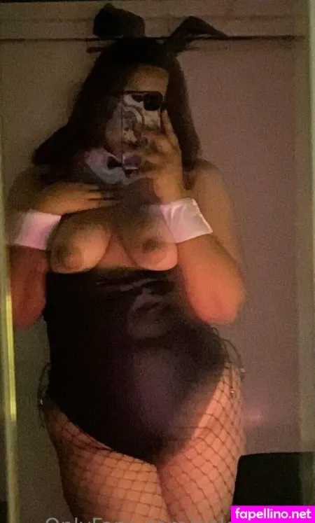 Goldenm33 OnlyFans Thumbnail #UBgwpLn06a