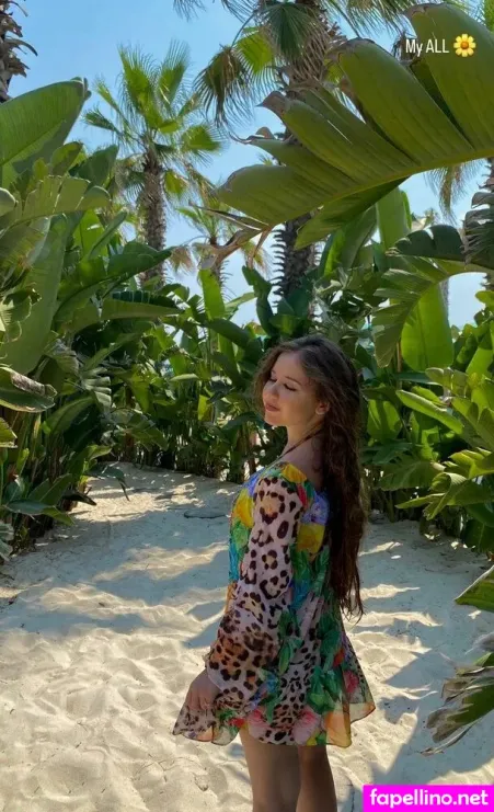 Goldi Halili OnlyFans Thumbnail #5rWfQXKVau