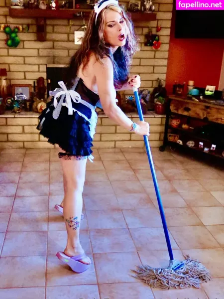 Goldieblair OnlyFans Thumbnail #Ac4deyDoqd