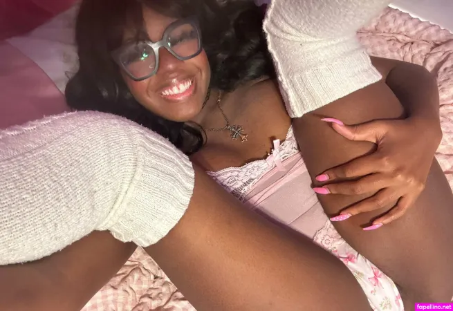 Goldm0ufprincess OnlyFans Thumbnail #4IlXLBA2co