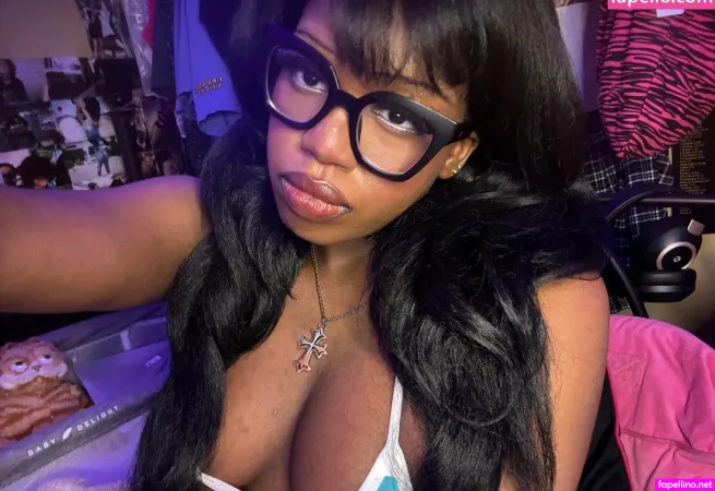 Goldm0ufprincess OnlyFans Thumbnail #FpBp7Aspsw