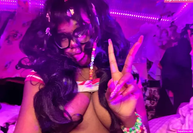 Goldm0ufprincess OnlyFans Thumbnail #yAw1l30Wl4