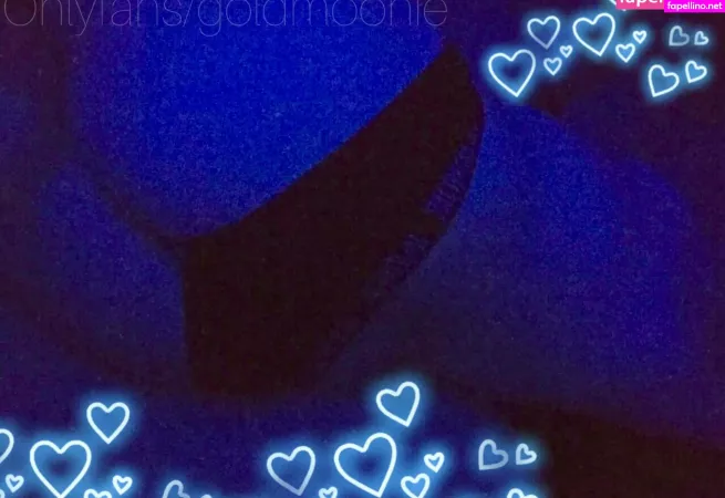 Goldmoonie OnlyFans Thumbnail #zqy2ciV9ds