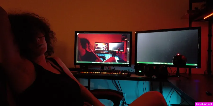 Gomoreup OnlyFans Thumbnail #BrEDg9fl1z