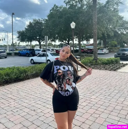 Gonzalez M Laura OnlyFans Thumbnail #PsgD41NSOj
