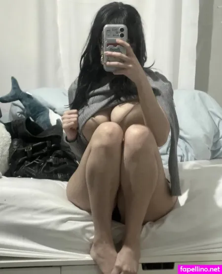 Goodbyezeli OnlyFans Thumbnail #D5pbW6Z6X1