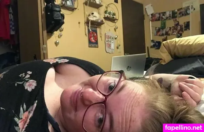Goodgirl9388 OnlyFans Thumbnail #FXx6lxF6sp