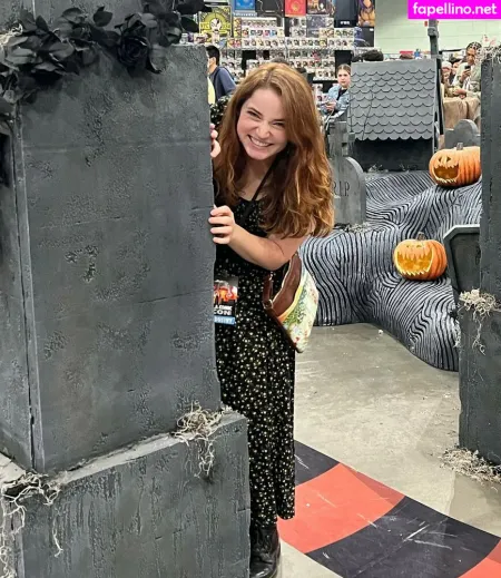 Goodnight Moon OnlyFans Thumbnail #Rhe6HVNh3J