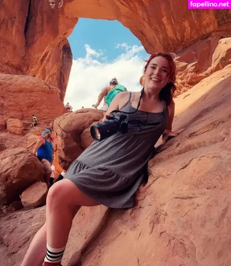 Goodnight Moon OnlyFans Thumbnail #ufcQ5dAQCE