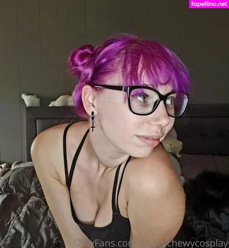 Gooeychewycosplay OnlyFans Thumbnail #9QbIucRMok