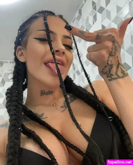 Gorgeous Bella OnlyFans Thumbnail #jfEm4wVw9n