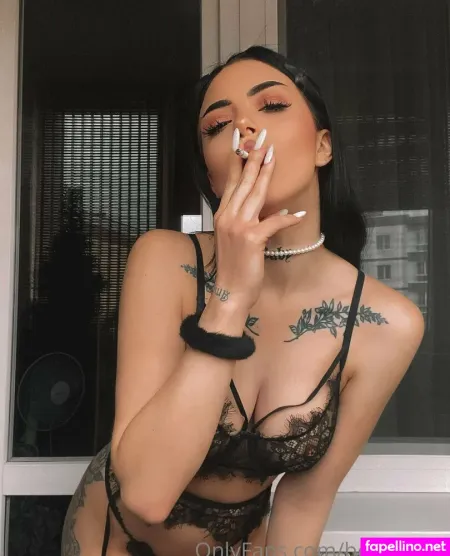 Gorgeous Bella OnlyFans Thumbnail #zmwPxSEoc1