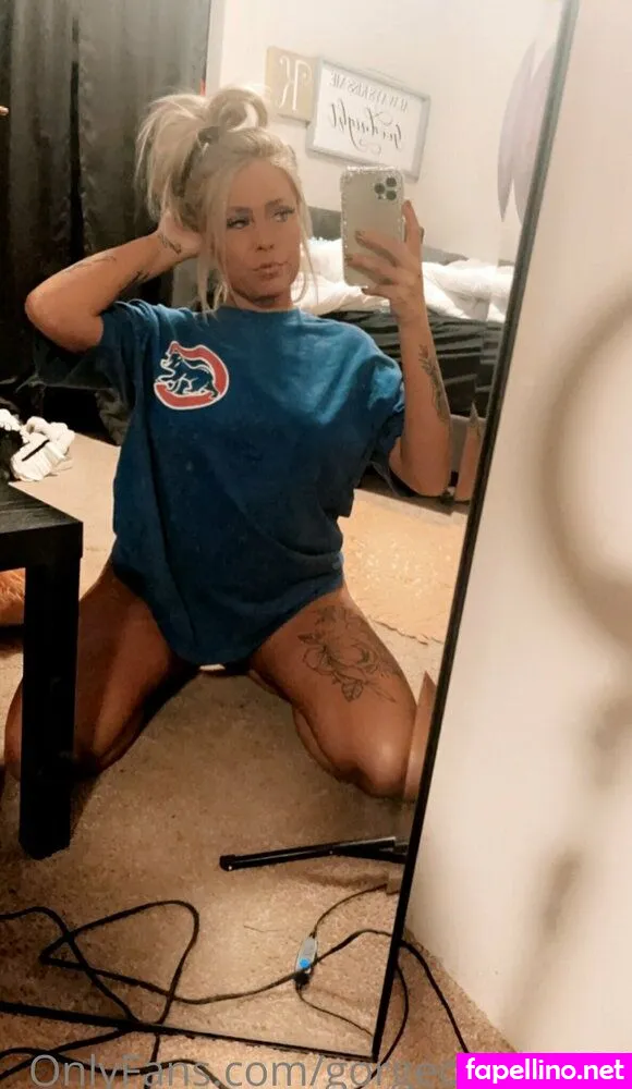 gorgeous_selfff Nude Leaked OnlyFans Photo #9SyL21Hwyd