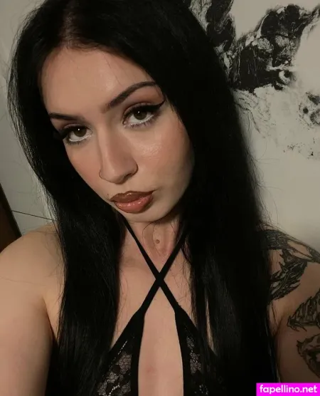Goth Bum Babe OnlyFans Thumbnail #fThHjhfFSc