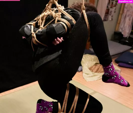 Goth Kitteen Free OnlyFans Thumbnail #MfuRp0mM7Z