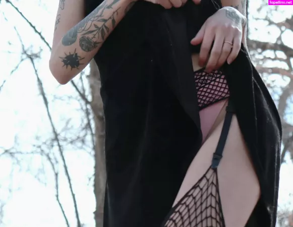 Goth Kitteen OnlyFans Thumbnail #Jt2OFA8KSr