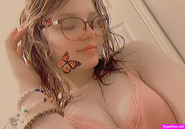 Goth Kitty999 OnlyFans Thumbnail #OqwB1a3qC8