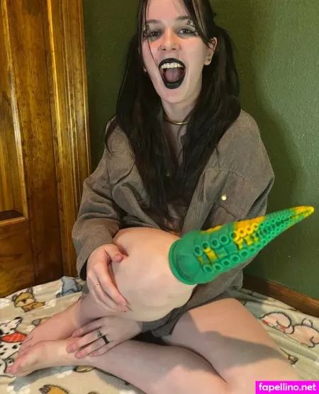 Goth Nymph OnlyFans Thumbnail #Ih9IZfXrjR