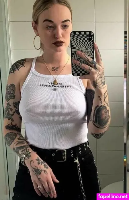 Goth Queen OnlyFans Thumbnail #SeibVKfh5n