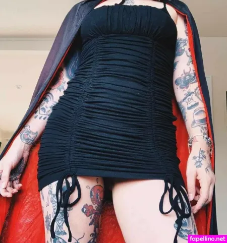 Goth Queen OnlyFans Thumbnail #Tm1XFVTMDZ