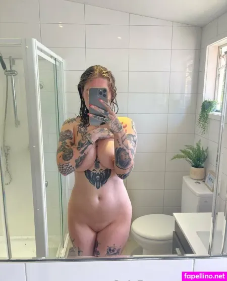 Goth Queen OnlyFans Thumbnail #XFBr7w781w