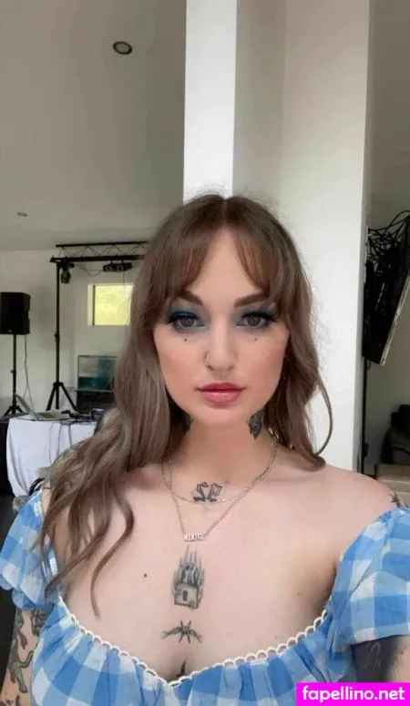 Goth Queen OnlyFans Thumbnail #ihw9FarW2l