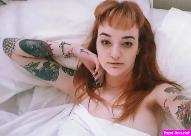 Goth Queen OnlyFans Thumbnail #v9iOhpUzlC