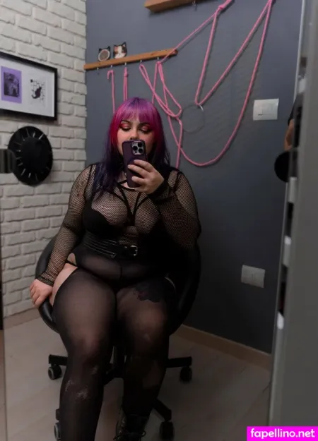 Goth Thick OnlyFans Thumbnail #Kc3iAcrezT