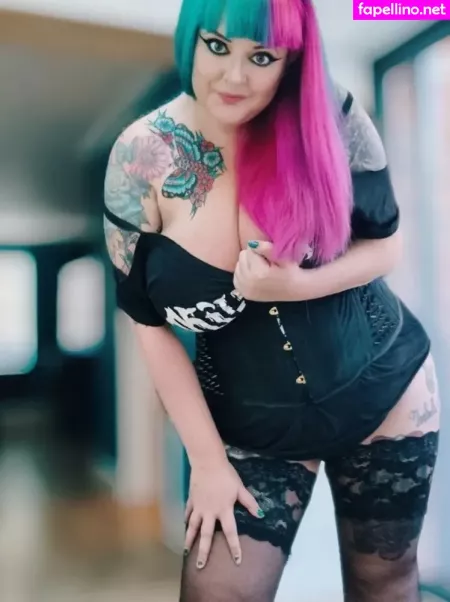 Gothabilly Queen OnlyFans Thumbnail #1lgV0Xm6n9